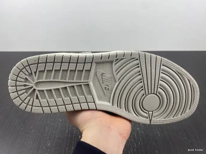 Rep White OG Cement High Air 1 DZ5485-052 Jordan 0604